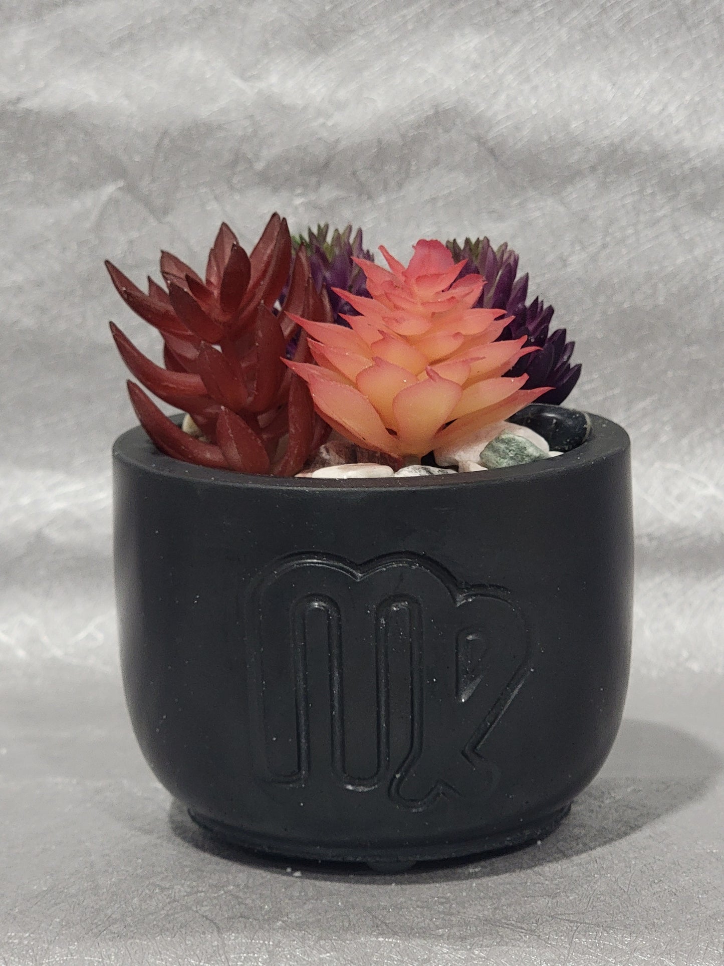 Virgo Planter